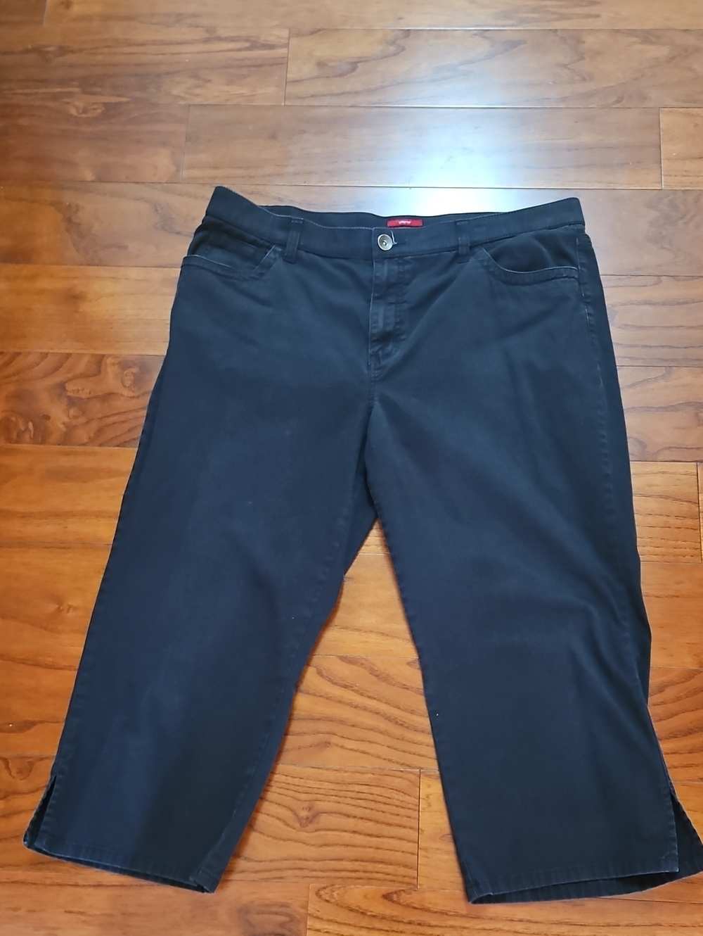 Merona Black Stretch Cropped Pants 14